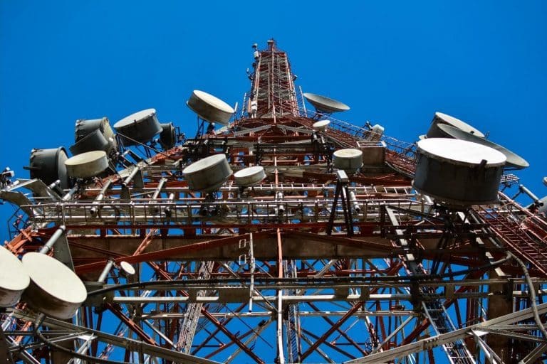 Critérios para avaliação de desempenho em projetos estruturais: o que considerar na telecomunicação?